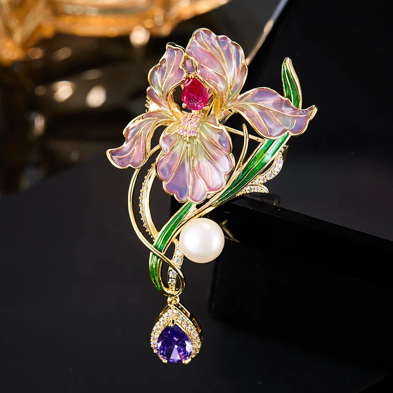Pretty Flower Brooch for Women Oil-Dipped Freshwater Pearl Iris Lapel Pin Wedding Engagement Party Jewelry Dress Decoration