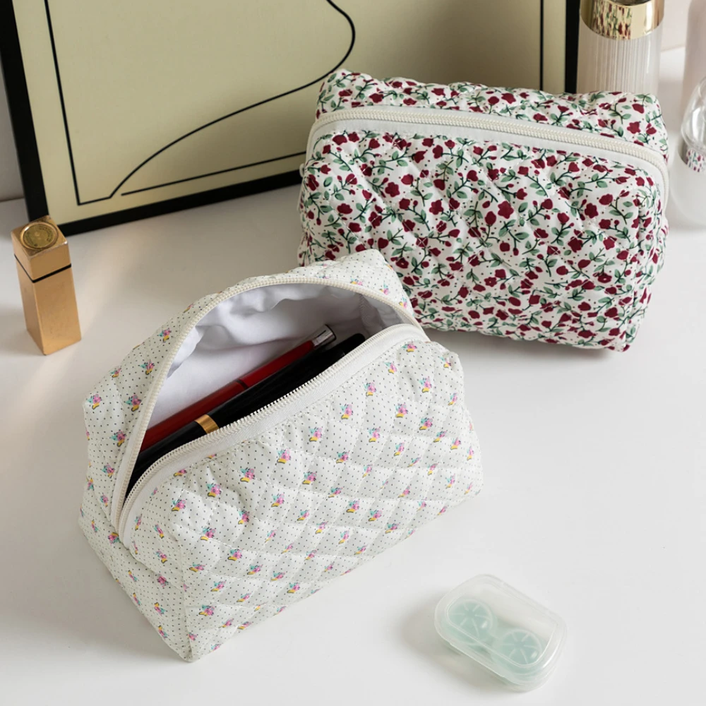 Large Capacity Women's Cosmetic Bags Cases Casual Ladies Small Storage Bag with Zipper Female Travel Clutch Bag Small Handbags