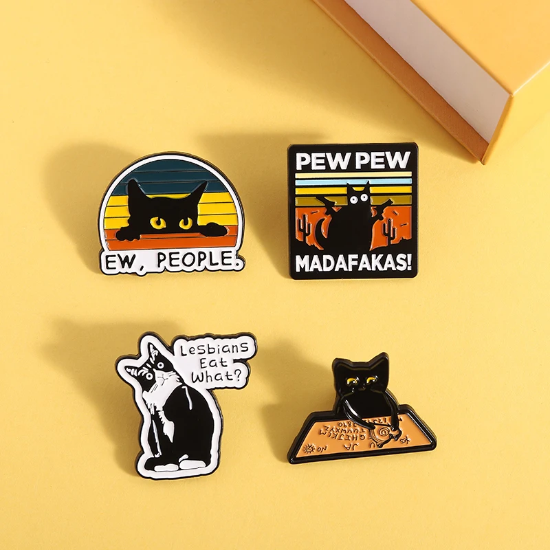 بيو بيو Madafakas القط مع البنادق المينا دبوس مثليه أكل ما LGBTQ Ouija مجلس الحيوان بروش شارة التلبيب مجوهرات هدية للأصدقاء #5