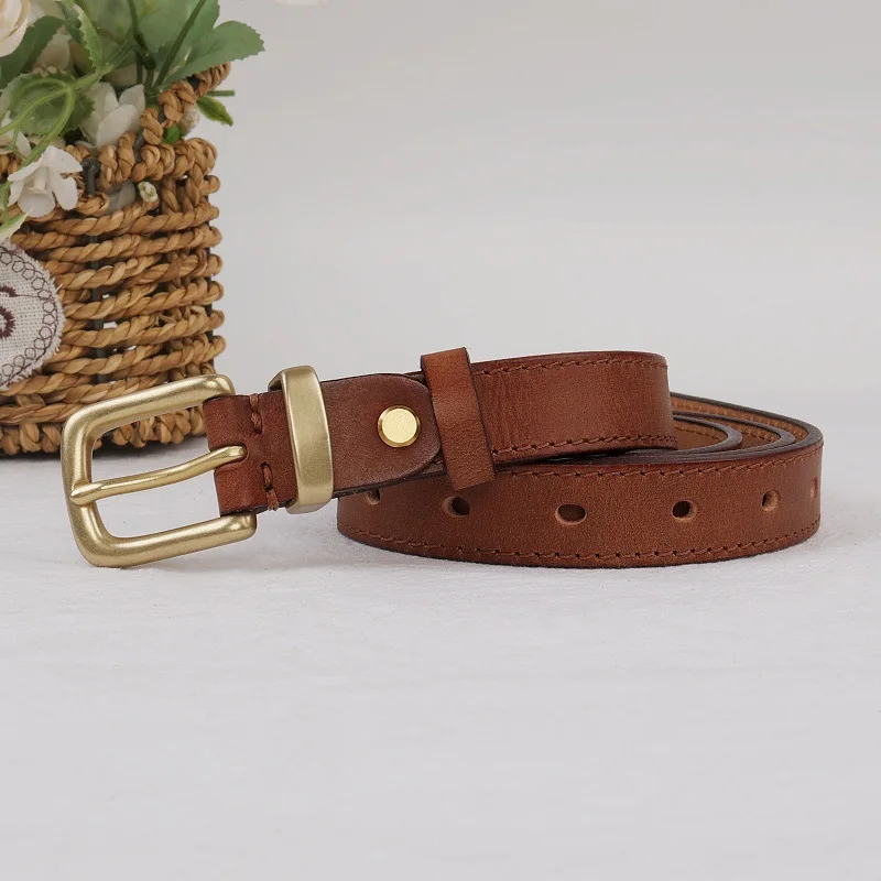 جلد البقر دبوس مشبك حزام المرأة الرجعية عالية الجودة حزام جديد مزين حزام الجينز