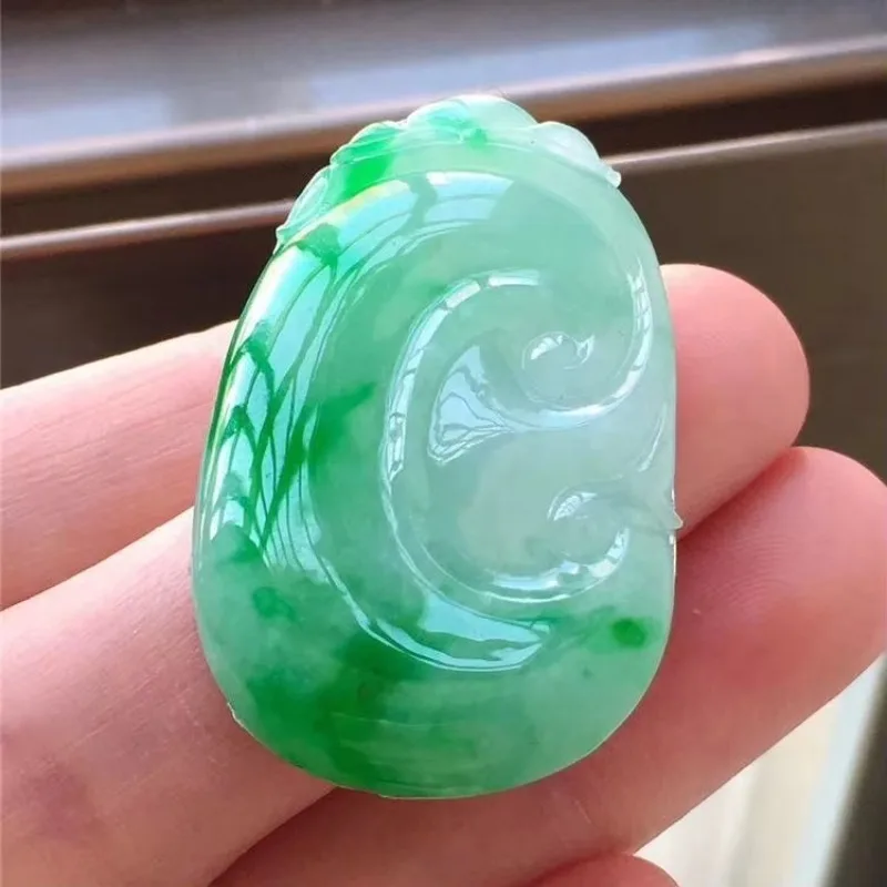 

Myanmar jadeite A goods floating green jade Ruyi pendant women's natural ice glutinous seed floating flower real jade pendant