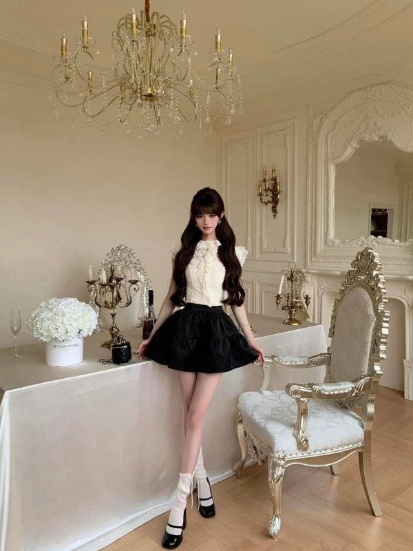 

Elegant Black Lace Trim Belted Top High Waist Puffy Skirt Set Fashionable Spring Collection Women's Clothing Two-Piece Suit