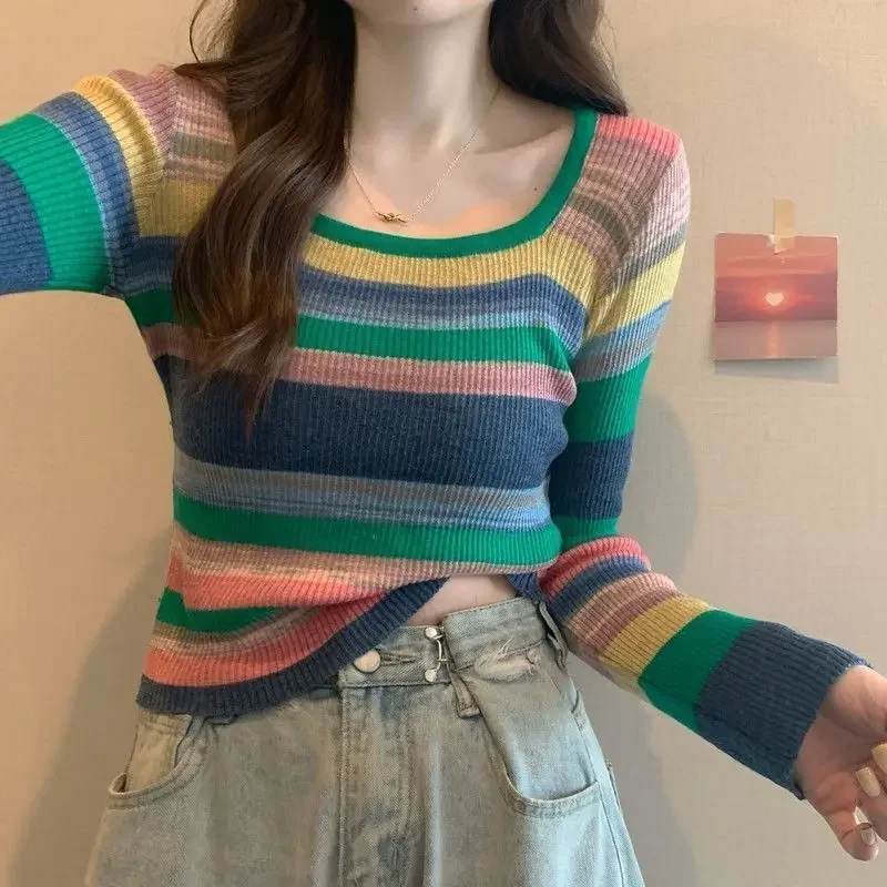 

Женская одежда, модные вязаные пуловеры в радужную полоску, осенний повседневный универсальный свитер с квадратным воротником и длинными рукавами, элегантный тонкий топ