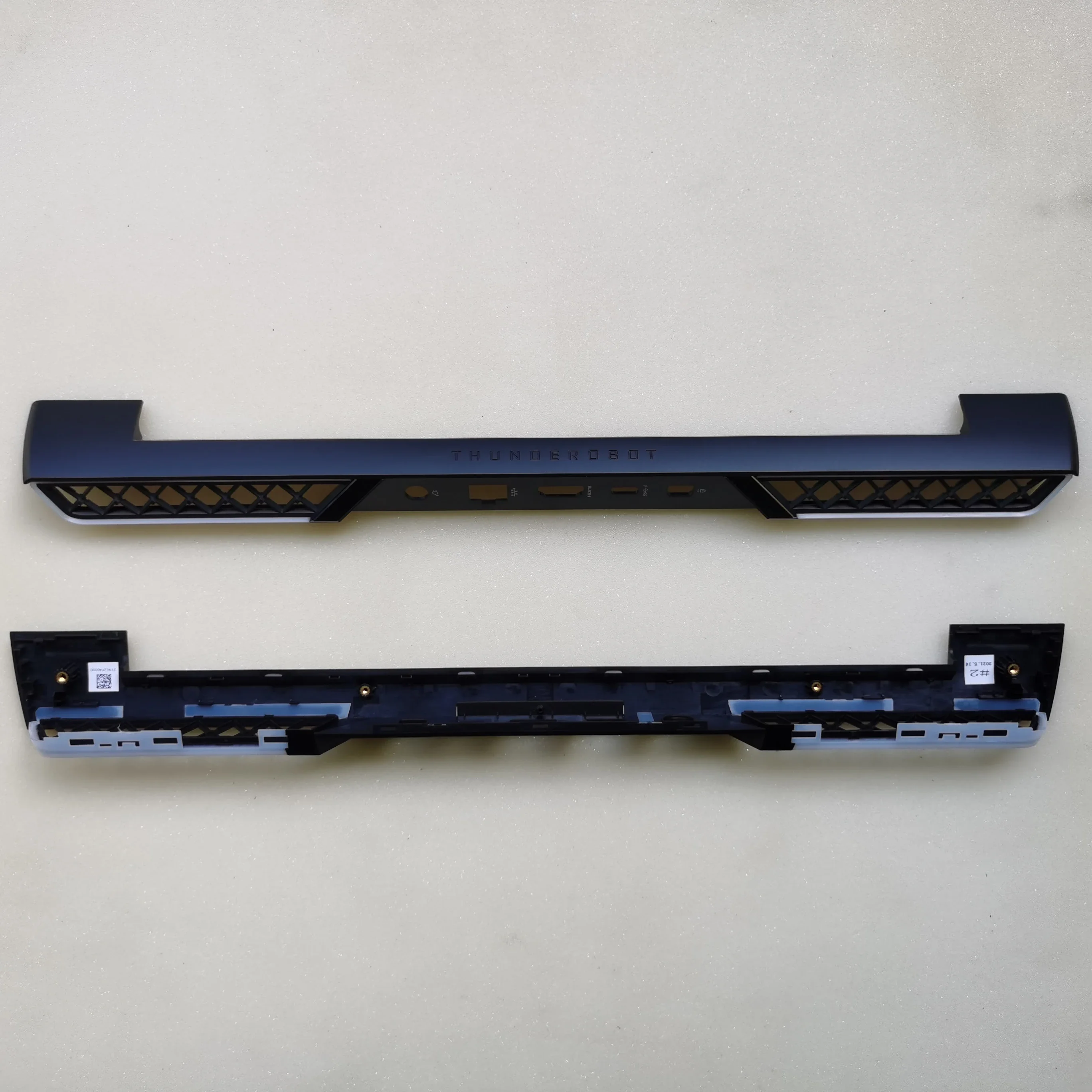 1 pieza de repuesto nueva para portátil ThundeRobot 911Pro Zero P1 911MR, cubierta trasera.