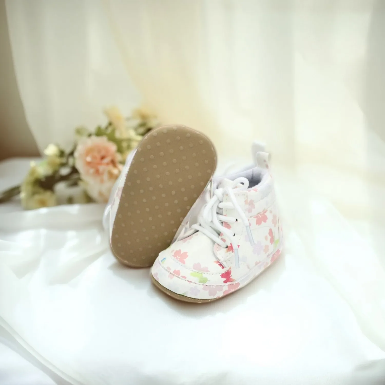 รองเท้าเด็ก รองเท้ากีฬา รองเท้าเดินเด็ก 0-6-12-18 เดือน ดีไซน์ดั้งเดิมกันลื่นและระบายอากาศได้ดี