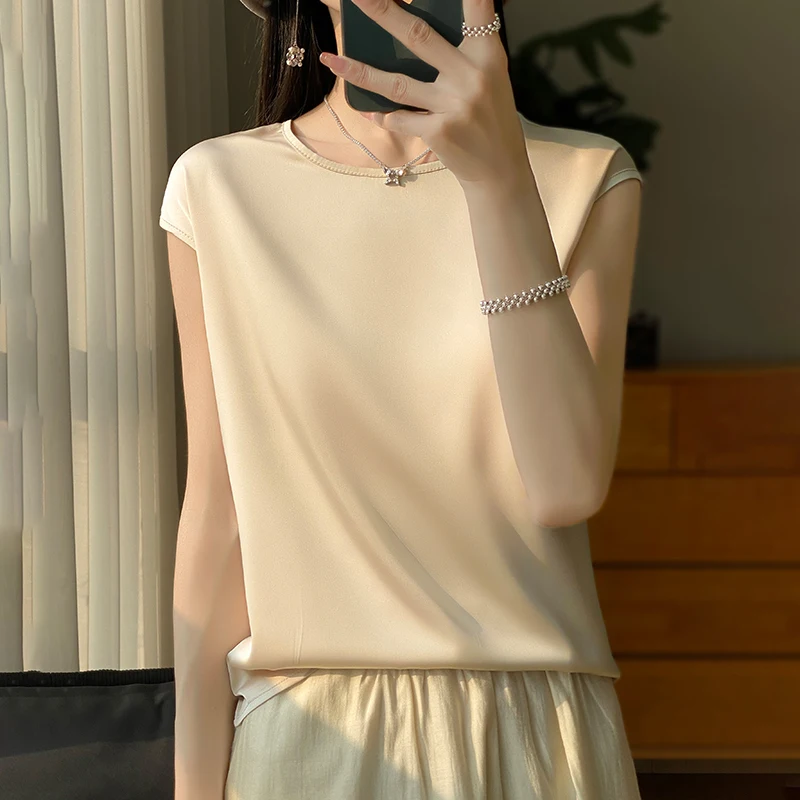 New O-Neck Silk Camisole Ladies Thin Vest Satin Loose Outer Sleeveless Top Summer Suit Insid Sling Mulberry Silk Bottoming Shirt