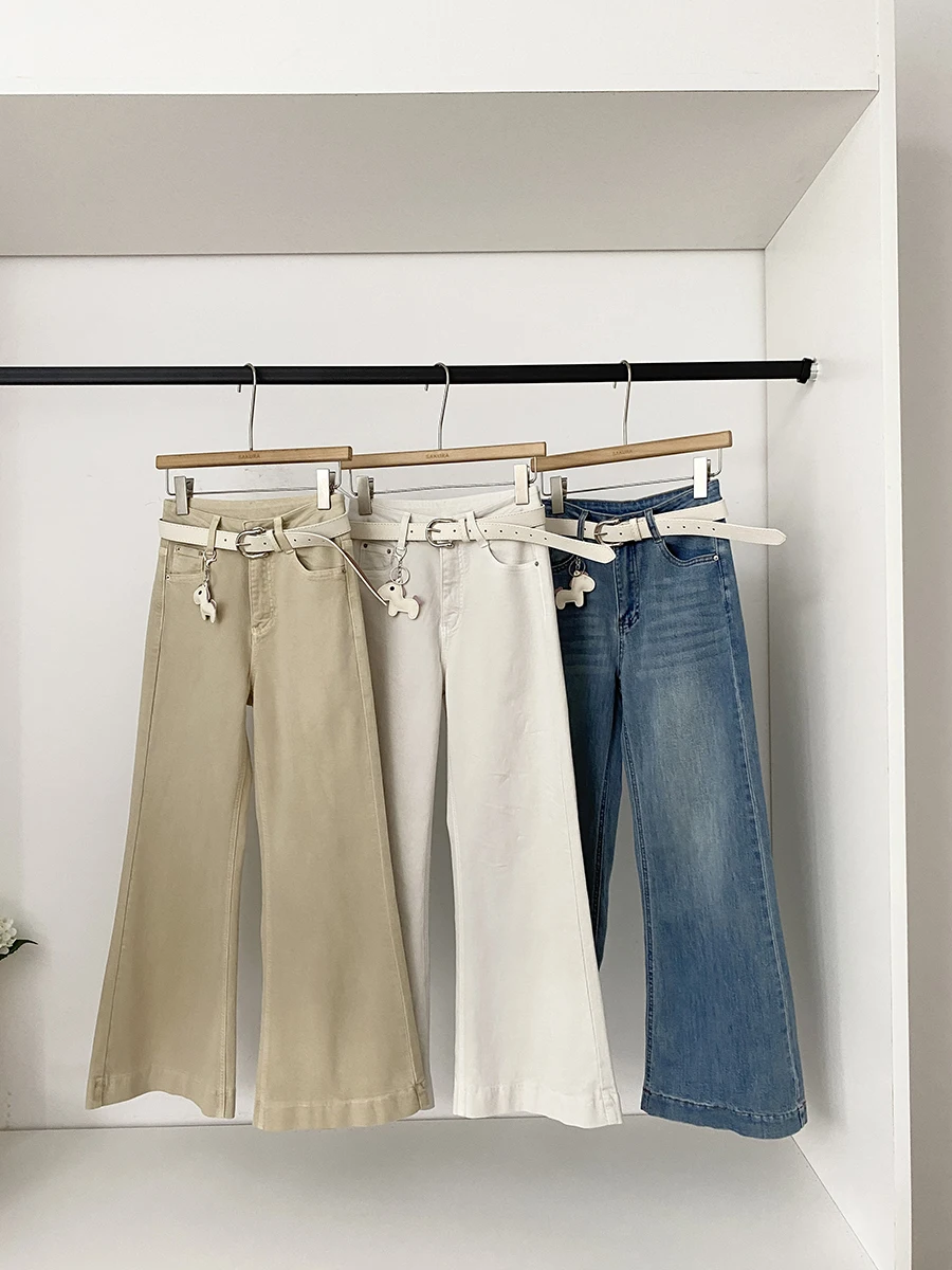 Spring 2026 High Waist American Retro Casual Commuter Denim Jeans Women's Slim Fit Micro Flare Pants Stylish Versatile