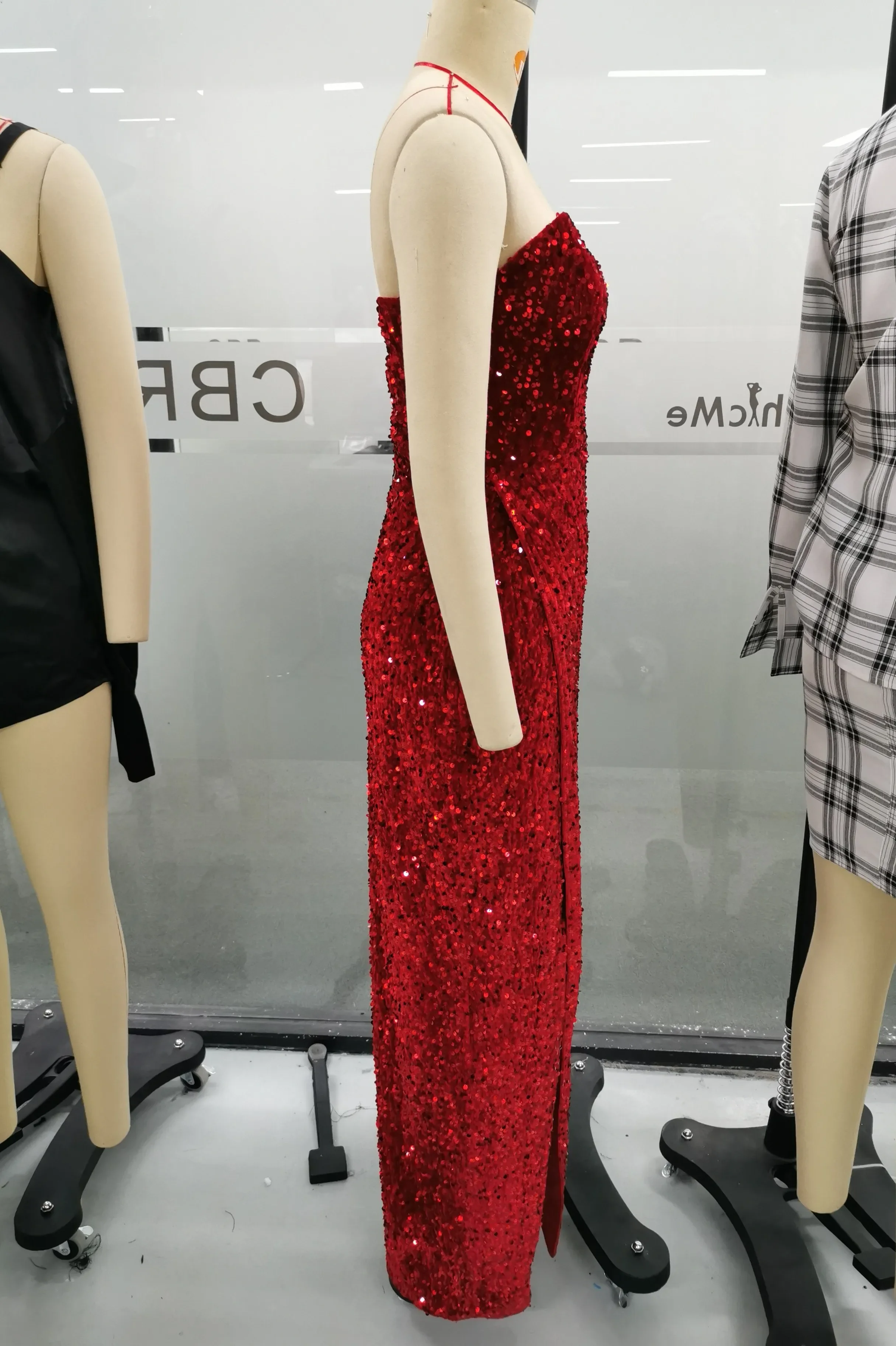 Vestido de noche sin tirantes con lentejuelas para mujer, Sexy, rojo, abertura alta, elegante, para otoño y primavera, 2022