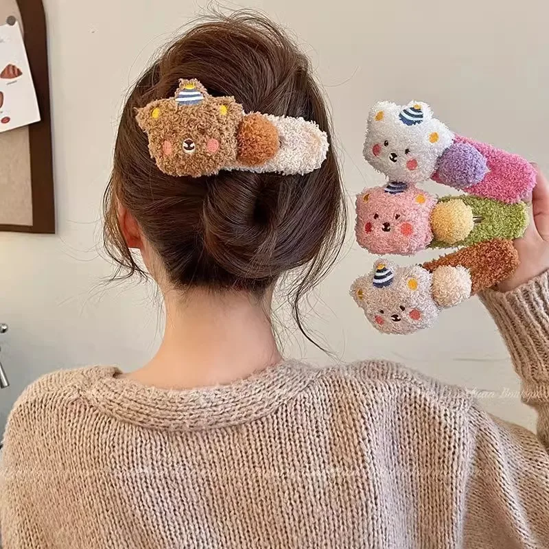 

Plush pudding bear~ cute duckbill clip large hairpin headdress 2024 new back of head girl plush grab clip