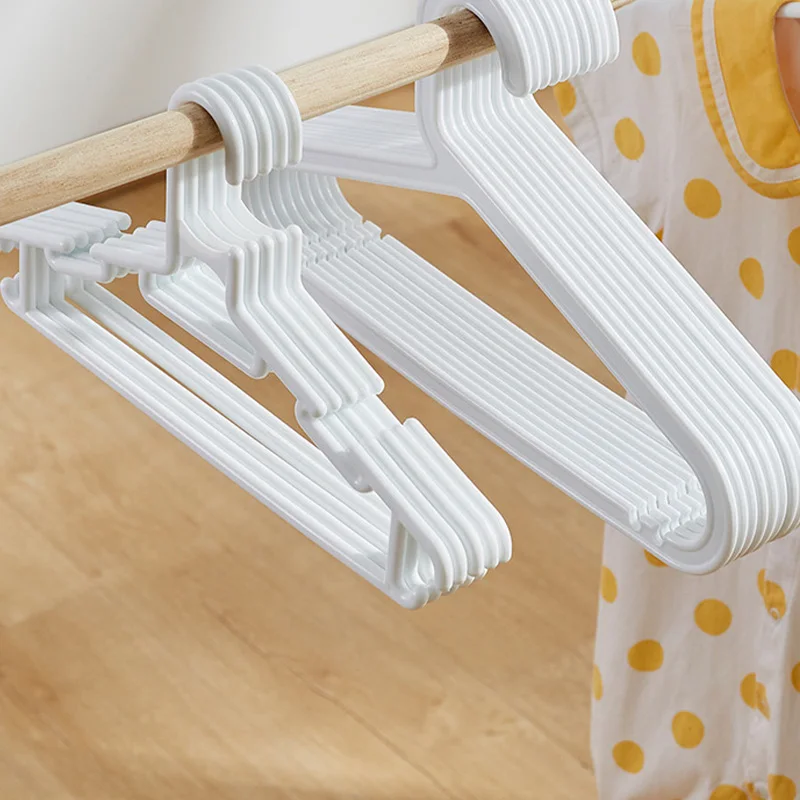 5 PCS Multifunctional Clothes Hangers for Children Portable Plastic Display Hangers Anti-Slip Children\'s Clothes Hangers Baby