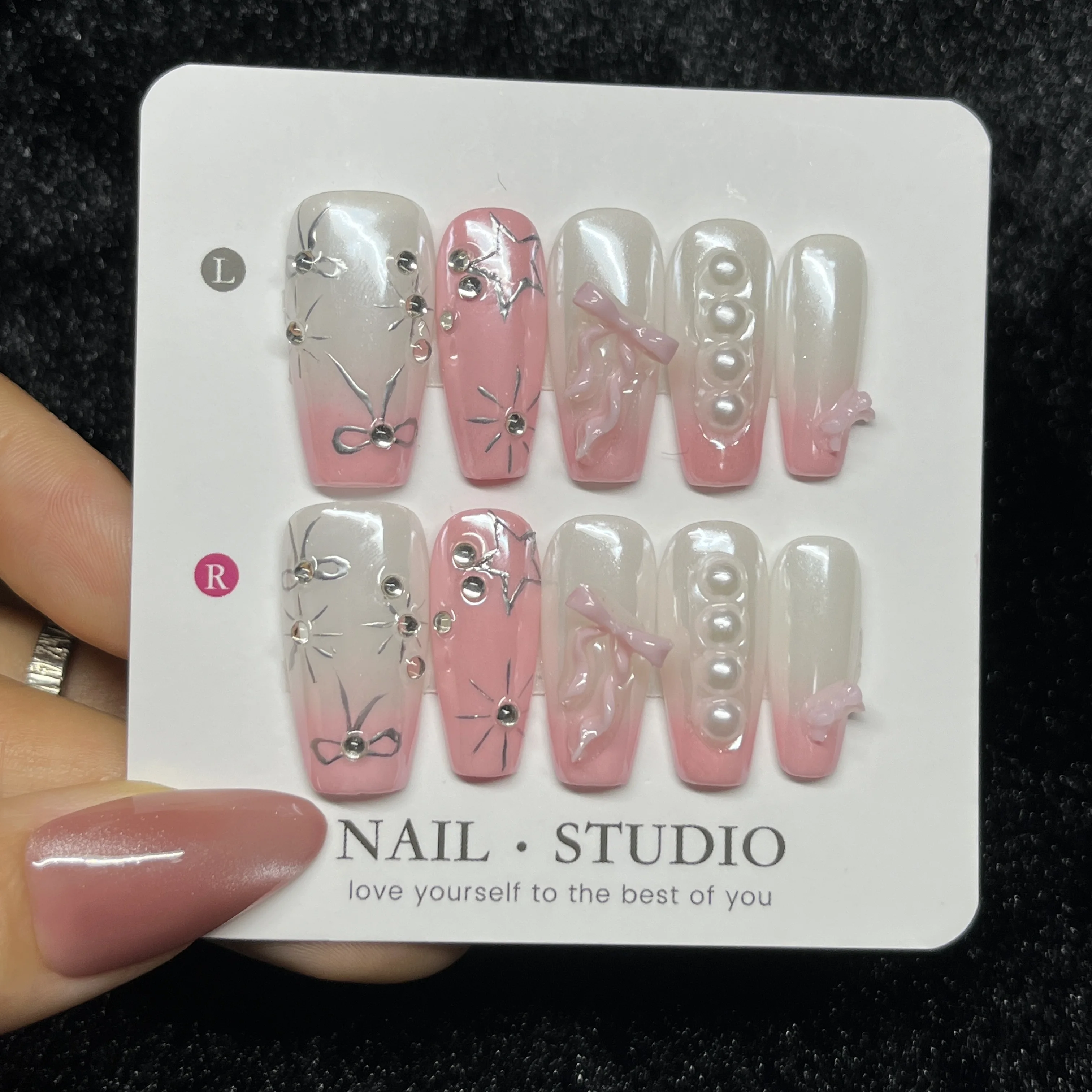 

10 шт. элегантные милые накладные ногти с длинным гробом, розовый, белый цвет омбре с 3D бантом, жемчугом и стразами, гламурные накладные ногти, ногти ручной работы