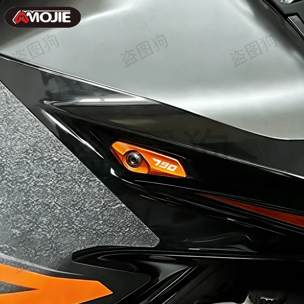 

For Duke790 Fuel Tank SideTrim Cover Gas Tank Fairing Cap Decoration Protector For 790 Duke L R 790Duke 2018-2026 Duke 790 Parts
