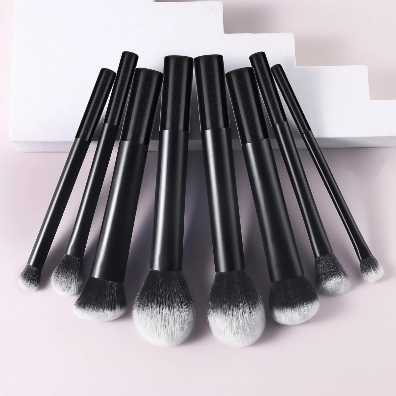 Ensembles de pinceaux de maquillage, 8 pièces de pinceaux de maquillage multifonctionnels portables quotidiens en plastique pour la fourniture de maquillage