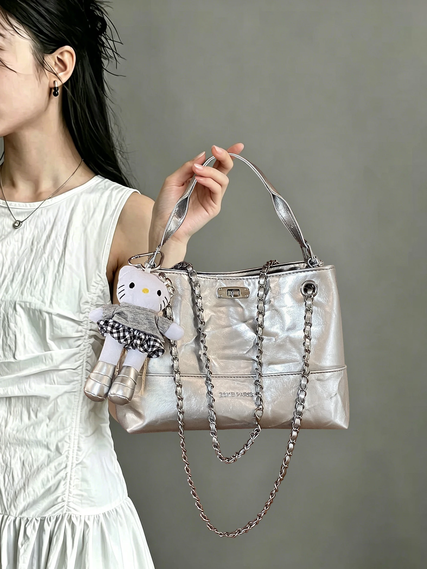 large-capacity-tote-bag-women's-commuter-bag-2026-new-summer-work-handbag-versatile-outdoor-small-carryall-soft-bucket-bag