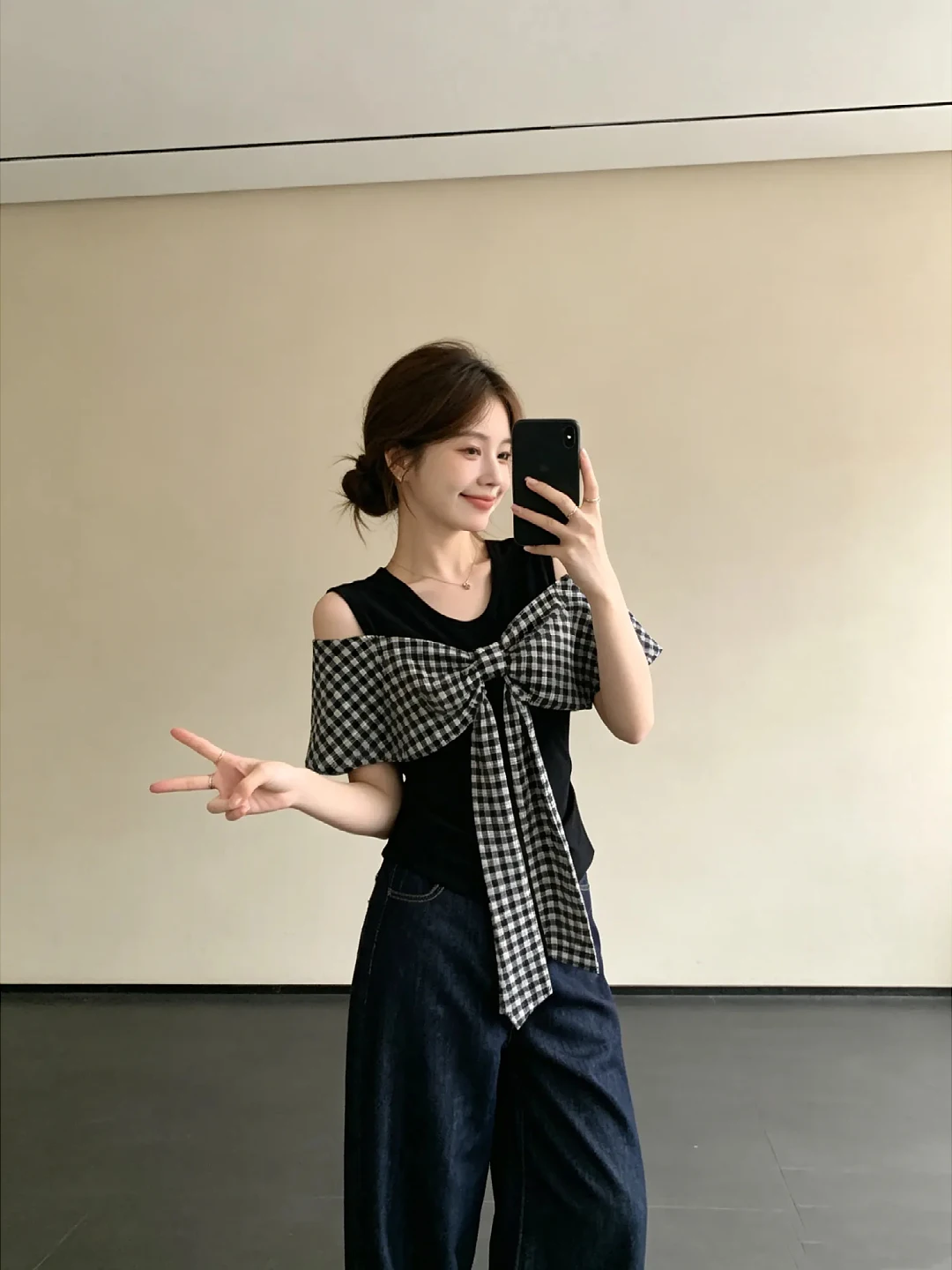 Sweet And Spicy Style  Knot Shoulder Bared Short Sleeve T Shirt Women's Summer New Korean Slimming Top Ins Checkered...