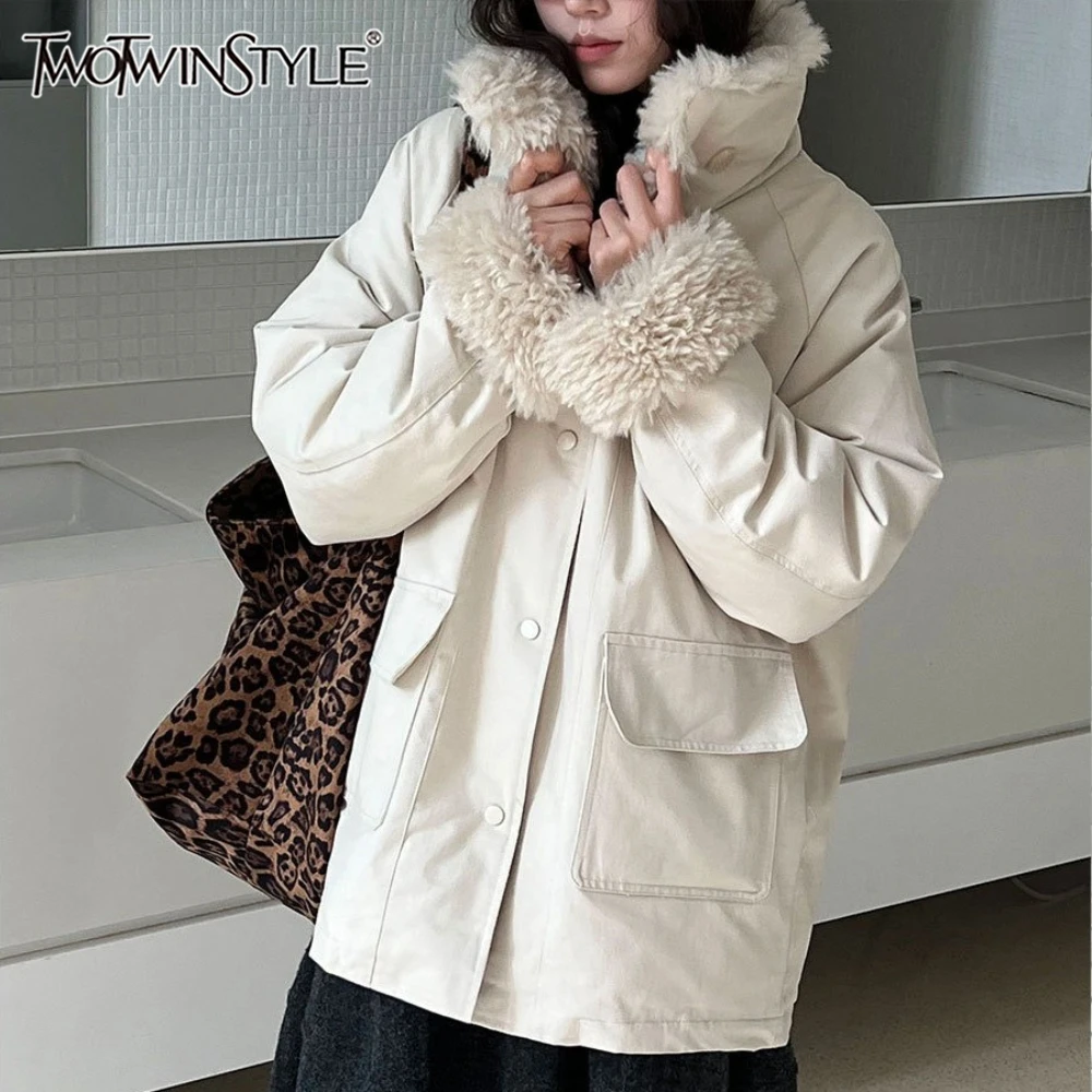 

TWOTWINSTYLE однотонная куртка с карманами, женская водолазка с длинным рукавом, свободная уличная одежда, офисные женские куртки, осенняя мода