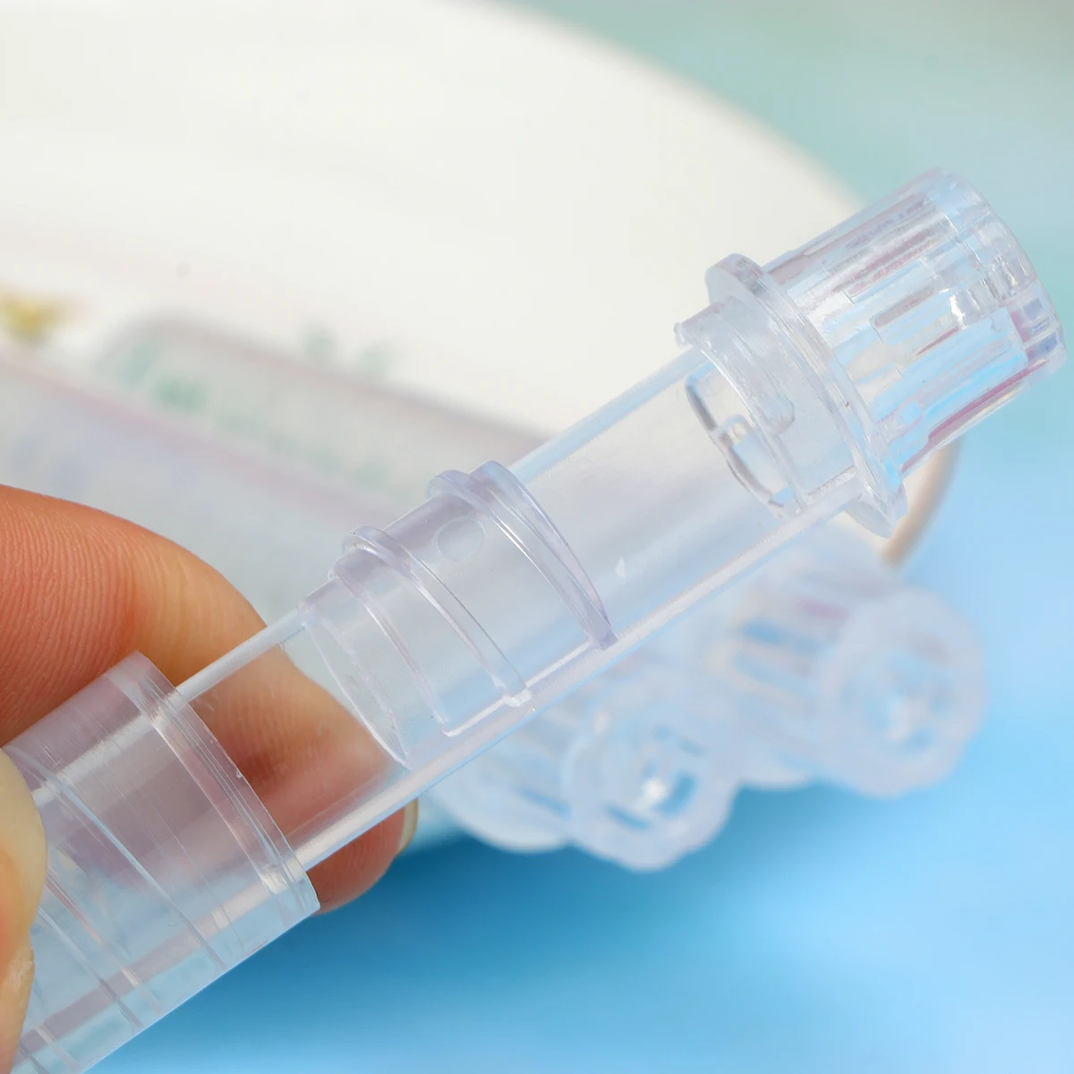 

10Pcs Chalk Holder Plastic Transparent Reusable Hand Protection Writing Aid for School Learning Teaching Supplies