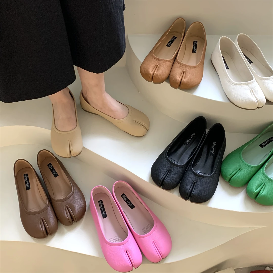 Women Fashion Tabi Ninja Shoes Women Cozy Leather Flats Split Hoof Toe Loafers Femme Mary Jeans Mocasines Ladies Ballerina Shoe