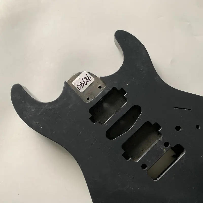 DB686  Black Color ST Model HSH Pickups Electric Guitar Body Two Points Fixed Tremolo Dirty and Damages for DIY