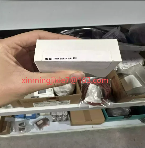 Ultrasonic sensor in stock  UR18.DA0.2-IAMJ.9SF  11200640  new   original quality guarantee