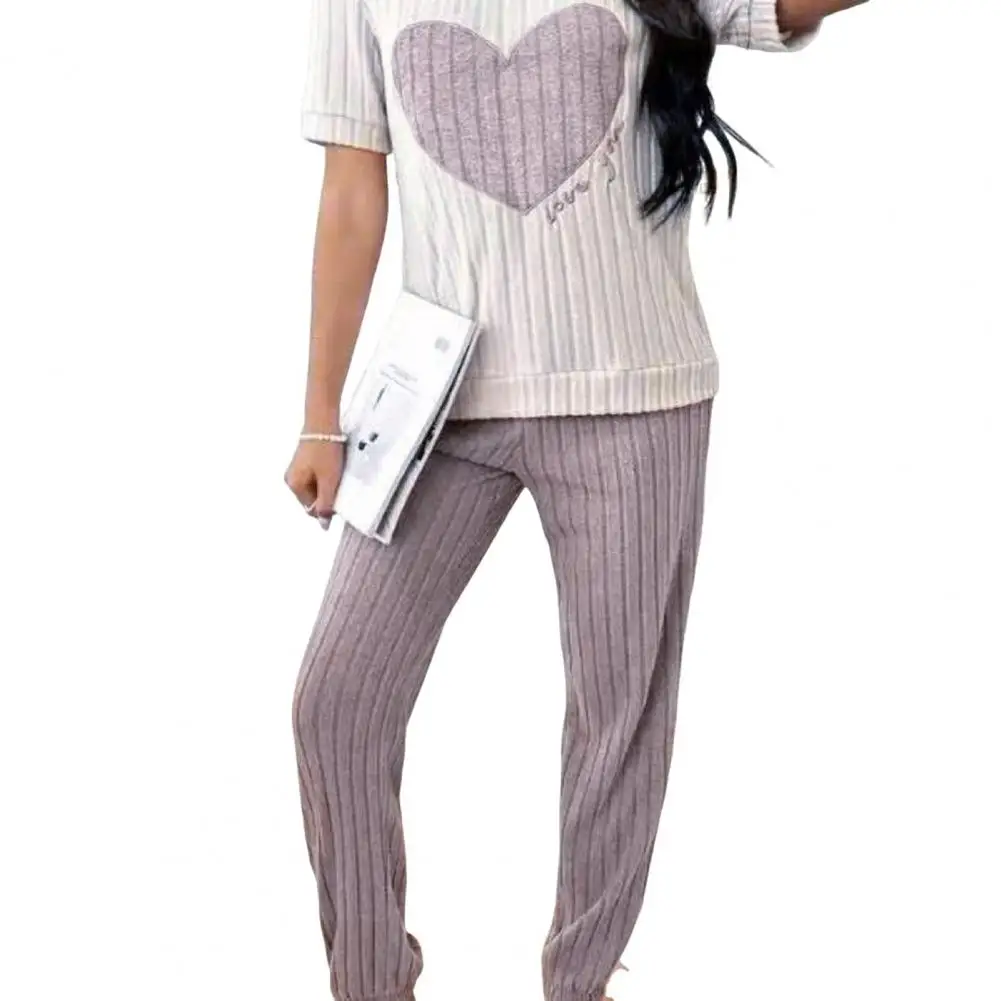 Women Pajamas Cozy Heart Patterned Women's Winter Pajama Set with Short Sleeve Top Pants 2 Piece Loungewear Set for Ladies