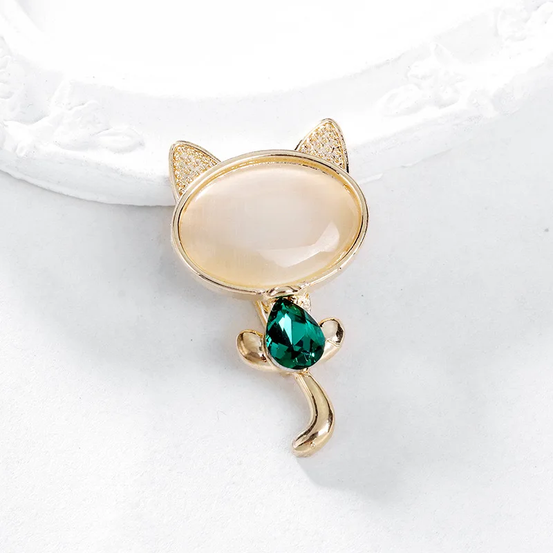 Cute Opal Cat Brooches For Women Girls Green Crystal Animal Brooch Pins Fashion Beautiful Party Daily Jewelry Accessories Gifts