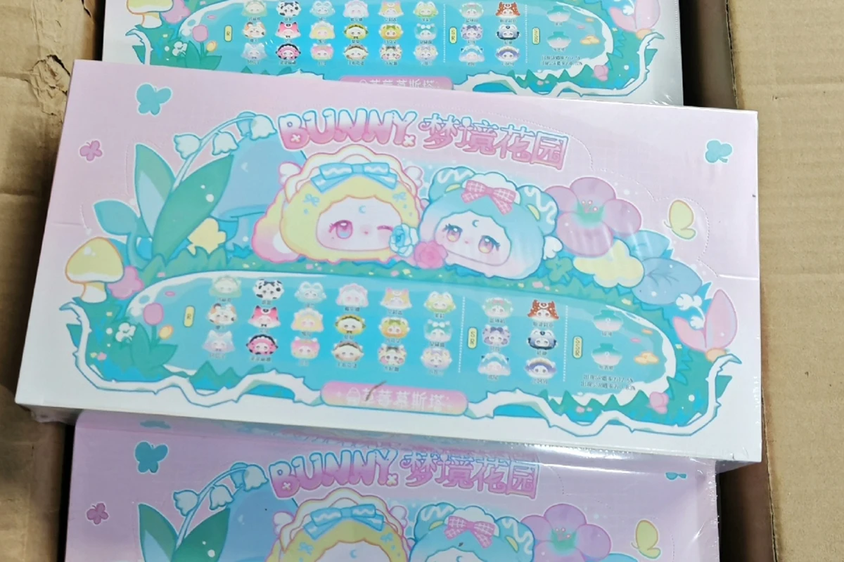 Caja ciega Original de la serie Bunny Daydream, fresa, mostaza, sueño, jardín, Mini bonito adorno de escritorio, regalo de cumpleaños