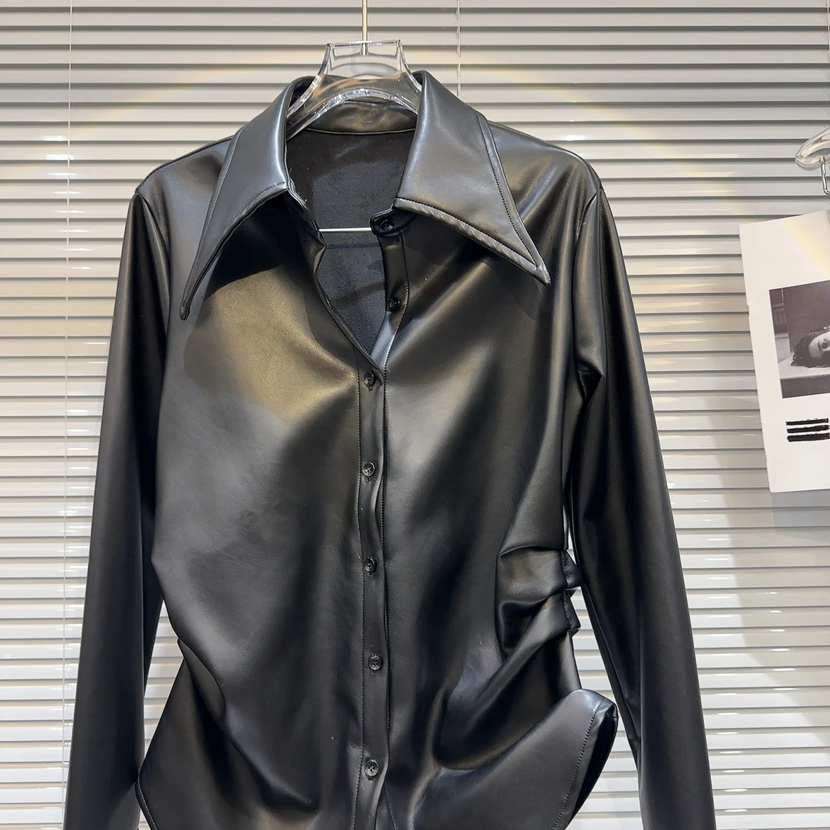 Net Red 2023 New Autumn Winter Women Leather Shirts Turn-down Collar Single-breasted Washable Leather Spice Girls Black Blouses