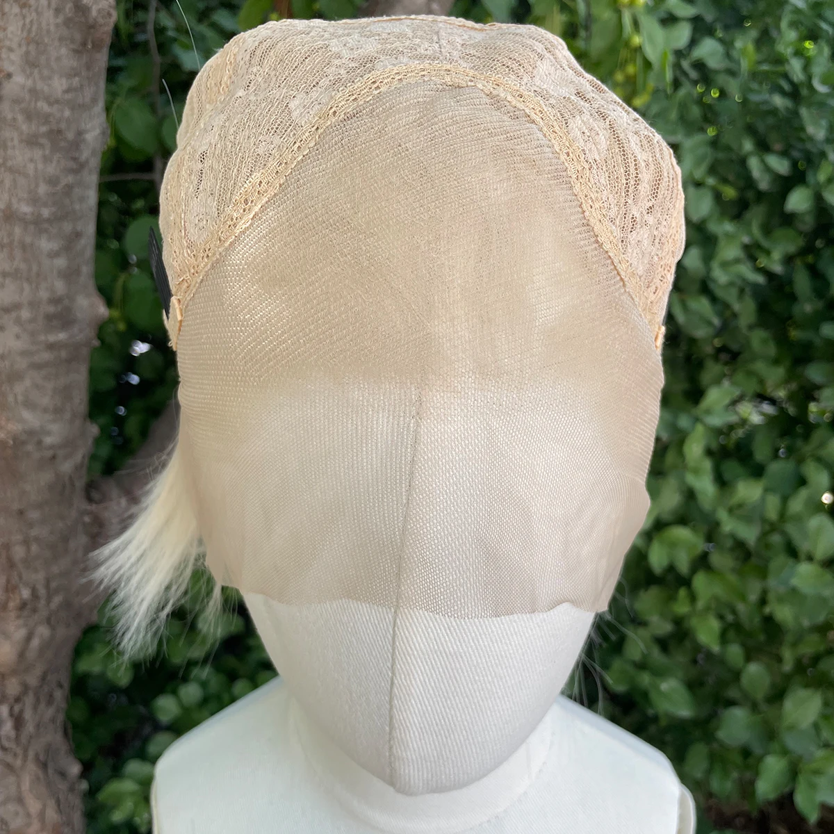 플래티넘 블론드 짧은 밥 컷 합성 레이스 프론트 가발 여성용 코스프레 가발 남성용 스타 글루리스 13x4 레이스 프론트 가발 자연