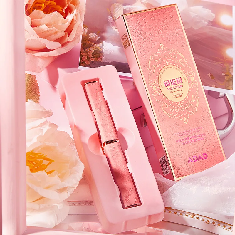 ลิปสติกติดทนนานกันน้ําเม็ดสีสูง Lip สีแดงครีมสูตร Soft Nude Velvet Hydrating GLOSS Moisturizing