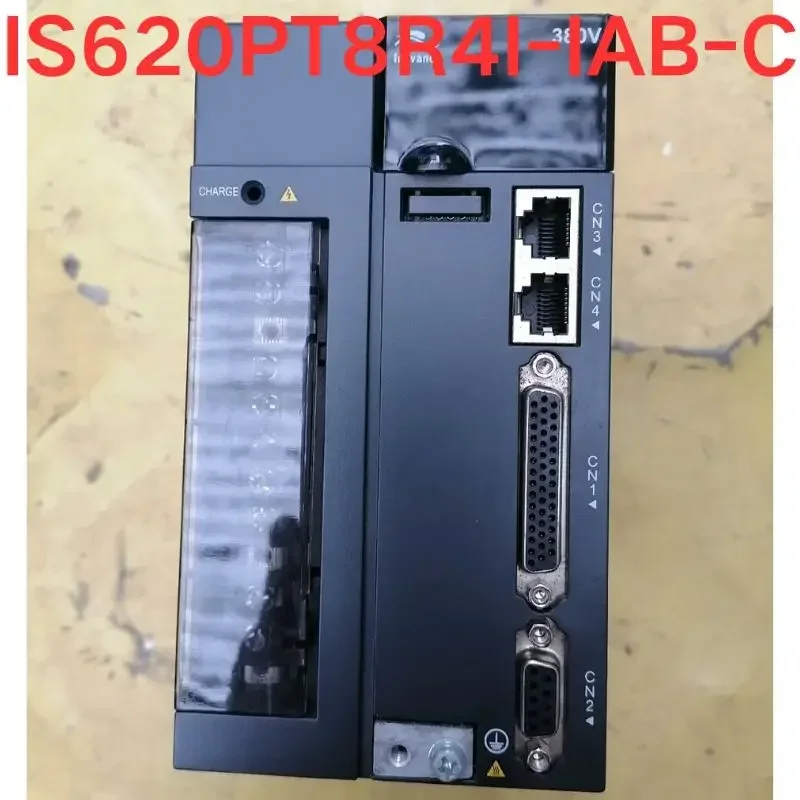 Проверенный б/у сервопривод One IS620PT8R4I-IAB-C