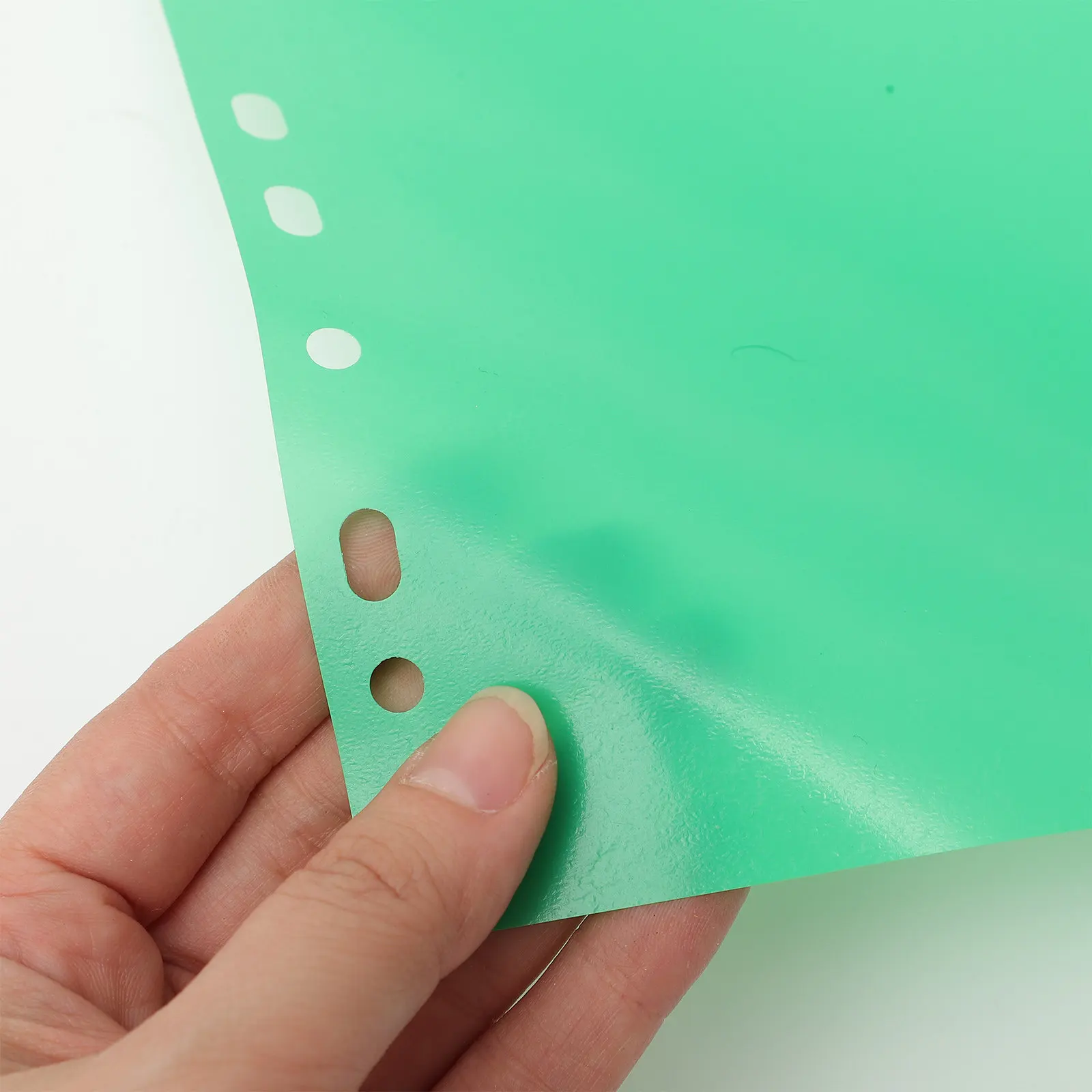 

20 листов прочной перфорированной бумаги для переплетных систем, школьных тетрадей, органайзеров и разделителей для файлов