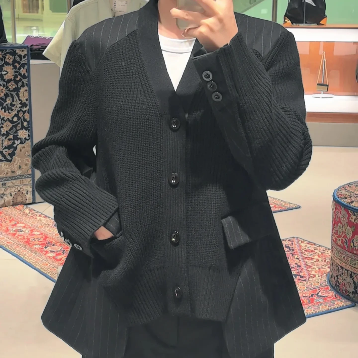 Sciolto lavorato a maglia lungo Sve Carriera Donna Jaet Autunno 2024 FOG SACAI Cinese puro cotone V-ne Toppe a righe Esterno...