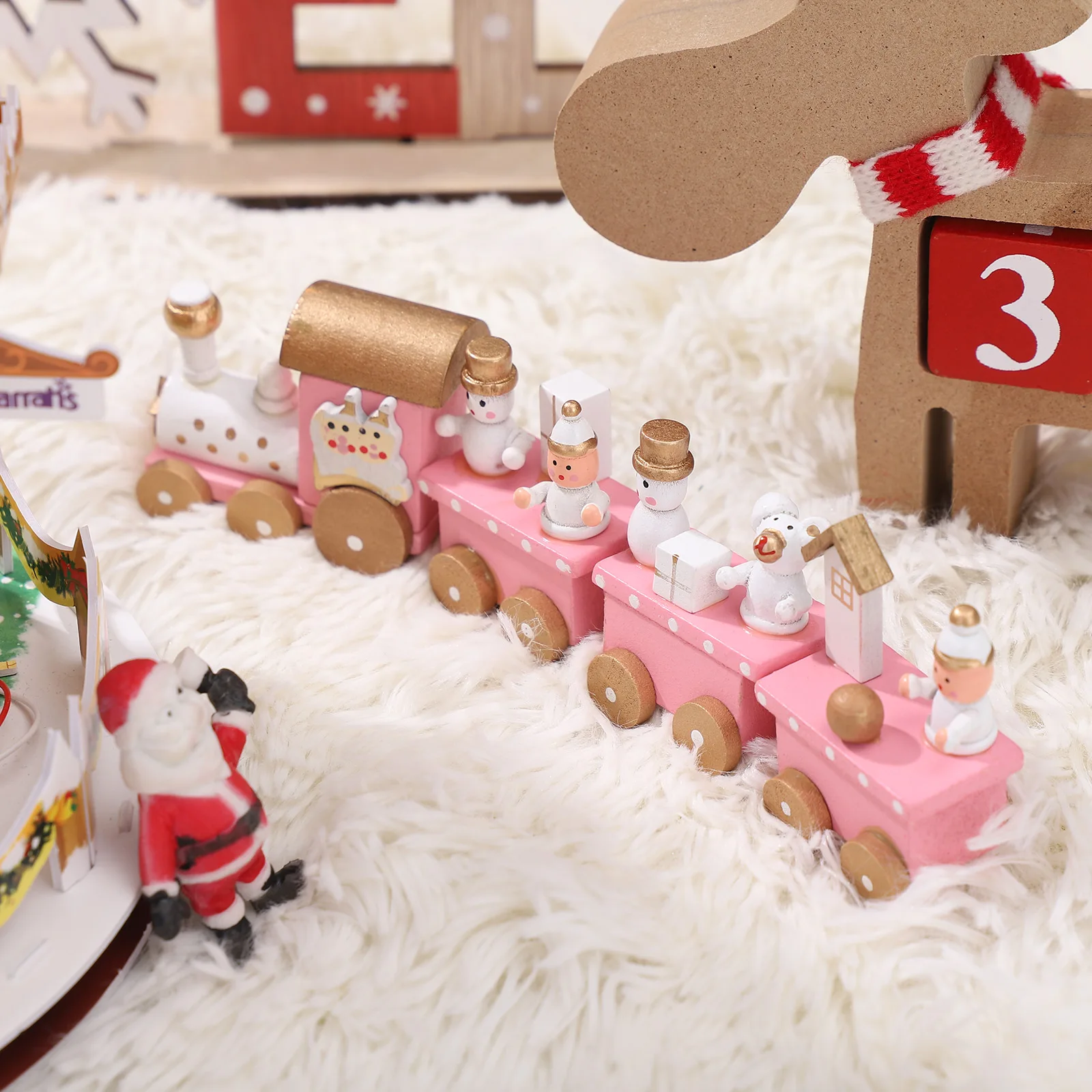 NUOBESTY Christmas Round head 4 sections Train Toys New Year Holiday Party Decoration Wooden Train Dolls Idea Gift For Kids