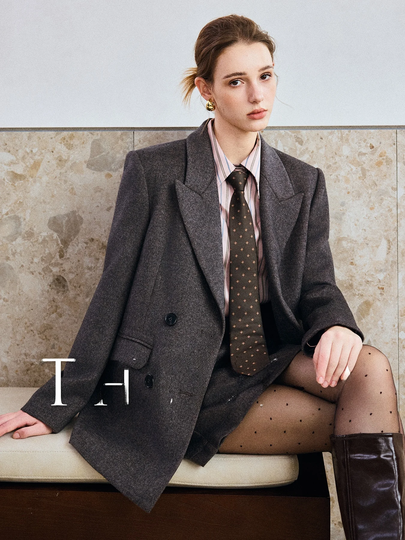 

the Diva Heavyweight Retro Tweed Extrine Wool Commute Peak Lapel Suit Pants Skirt Set Women's Busin Casual Winter Collec...