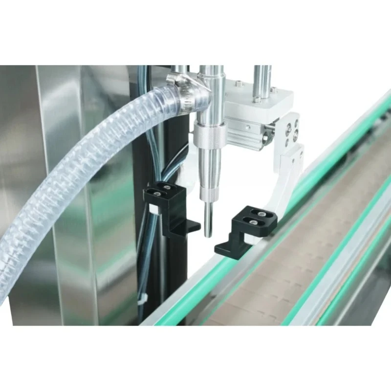 Máquina de llenado cuantitativa líquida de aceite esencial Servo de boquillas individuales automática máquina de llenado de salsa con bomba de rotor