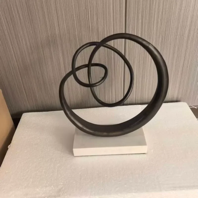 High End Stainless Steel Figurine Sculpture for Boutique Hotel Living Space Decor