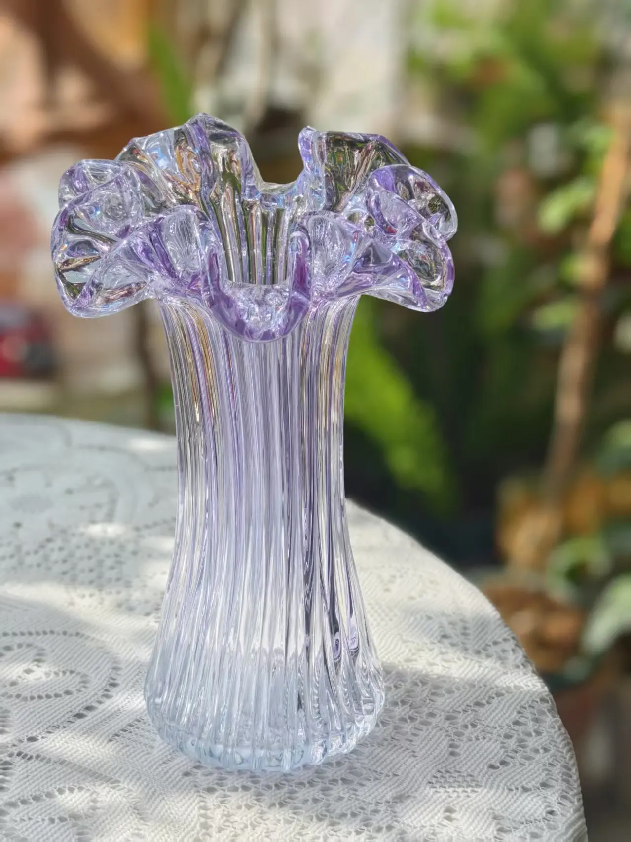 

Хрустальная ваза ручной работы для цветов, фиолетовая, с рюшами, маленькая, в форме бутылки, для выращивания растений, украшение для дома