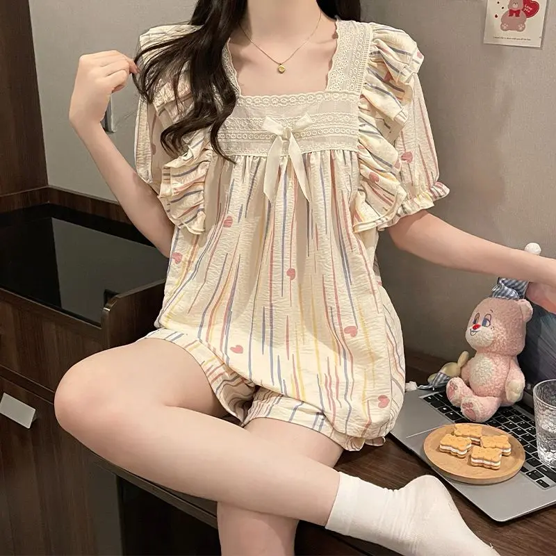 

Women's Striped Heart Printed Korean Top and Shorts for Summer Cloud Cotton Fabric Student Sleepwear Homewear Fashion Pajamas