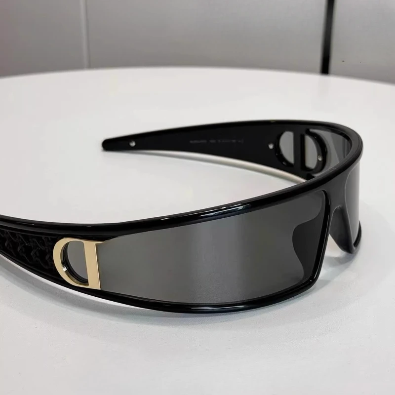 

Европейские и американские легкие роскошные солнцезащитные очки с повязкой на голову C и D для женщин, солнцезащитные очки в большой оправе с защитой от ультрафиолета в стиле ретро