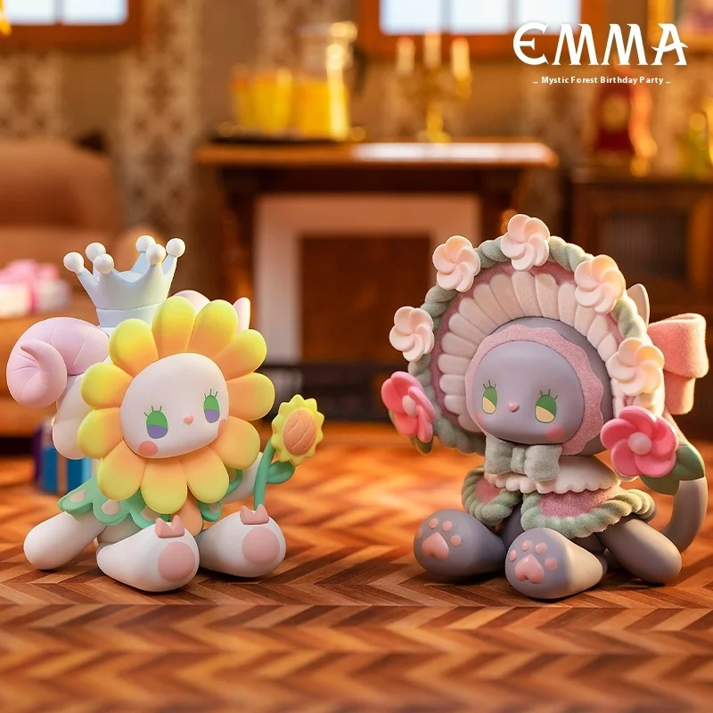 صندوق أعمى من سلسلة إيما سيكريت فورست - زخرفة مكتب لطيفة على شكل شخصية الحركة للفتيات هدية غامضة مفاجئة