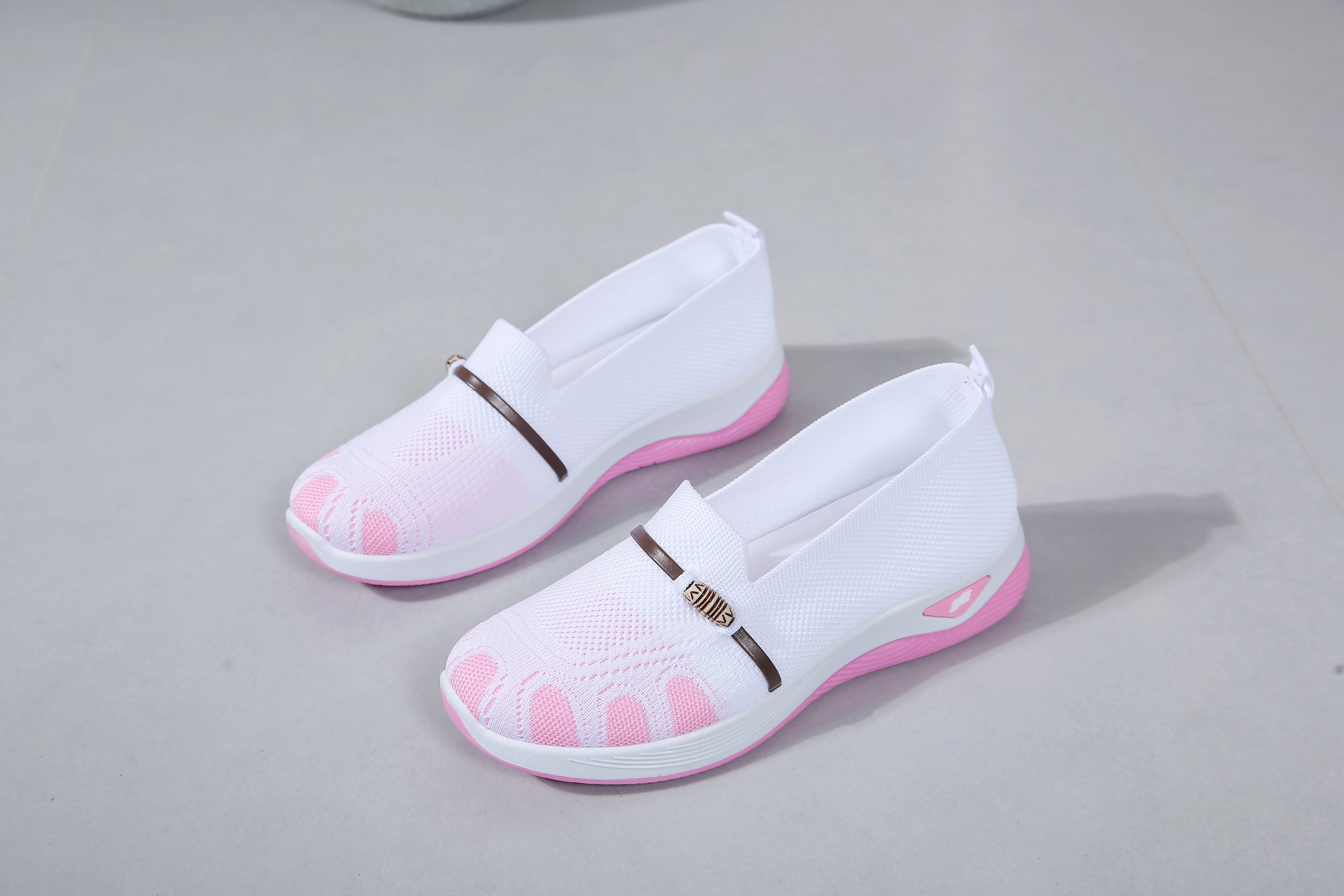 Damen Sommer 2026 Casual Sneakers EVA Ultraleichte Weiche Einlegesohle Damen Arbeitsschuhe Atmungsaktiv Bequem für Tägliches Gehen – Detail 10