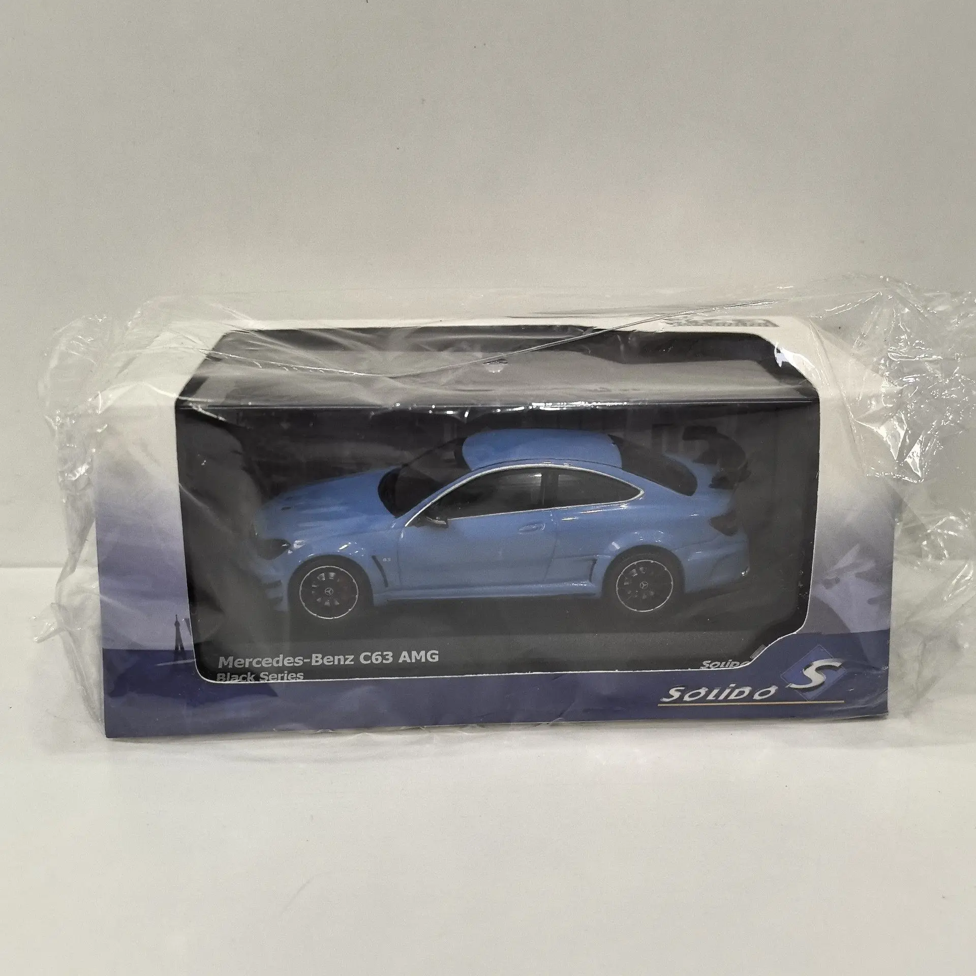 

Масштабная модель автомобиля SOLIDO 1/43 C63 AMG 25 из сплава