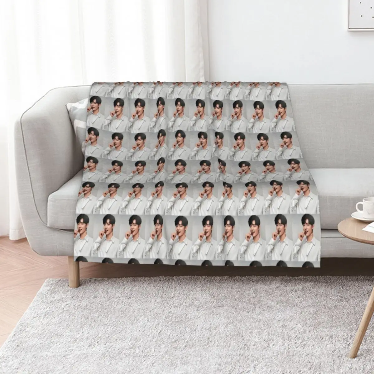 xiao zhan chocolate chip Throw Blanket valentine gift ideas Travel Vintage Sofas funny gift Decoratives Blankets
