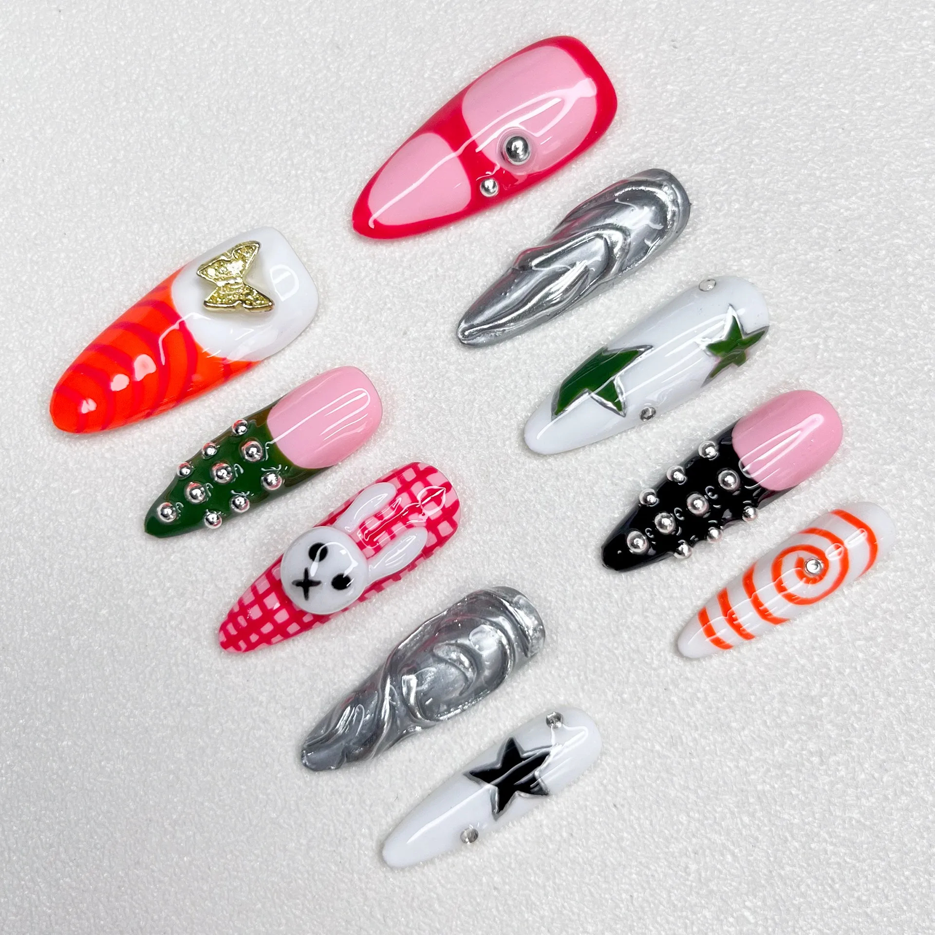 New 3D Embossed Series Nail Art Golden Bow Rabbit Hand Painted Series Nail Art False Nail Mandarin Duck Series Pentagram Shape