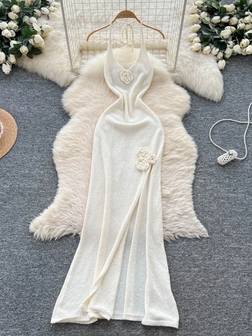 フォームリナ花柄ニットホルターネックストラップドレスヨーロッパ風INSピュアディザイアホットガールデザインセンススリット入りウエストシェイプマキシドレスガウン