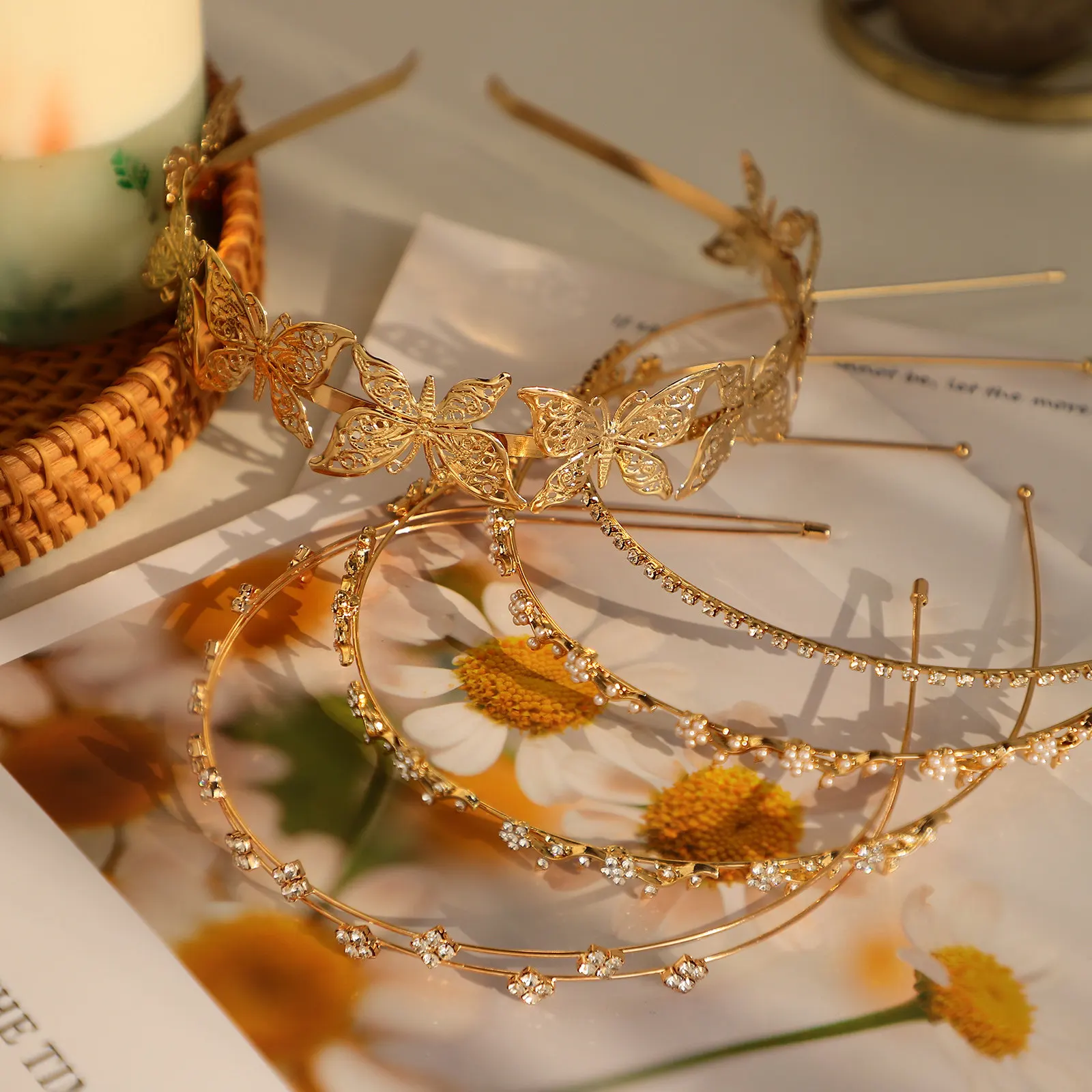 

5Pcs Gold Headband Girl Headdress Premium Metal Headband Charming Decorative Hairband for Daily Wear Prom Party Costume