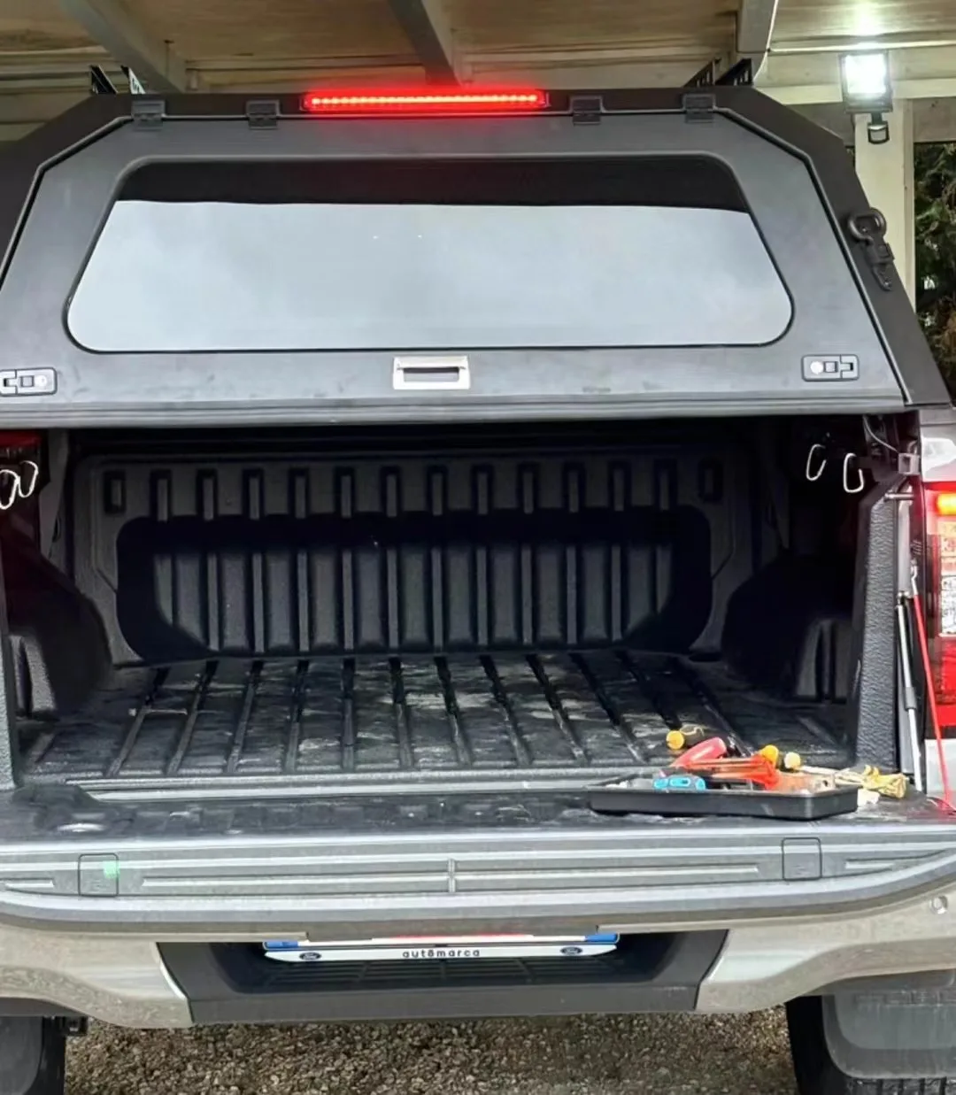 

New Ranger Pick up Truck Canopy for F150 5.5ft Wholesale Pickup Bed Cover 4x4 Offroad Accessories OEM Waterproof Hardtop