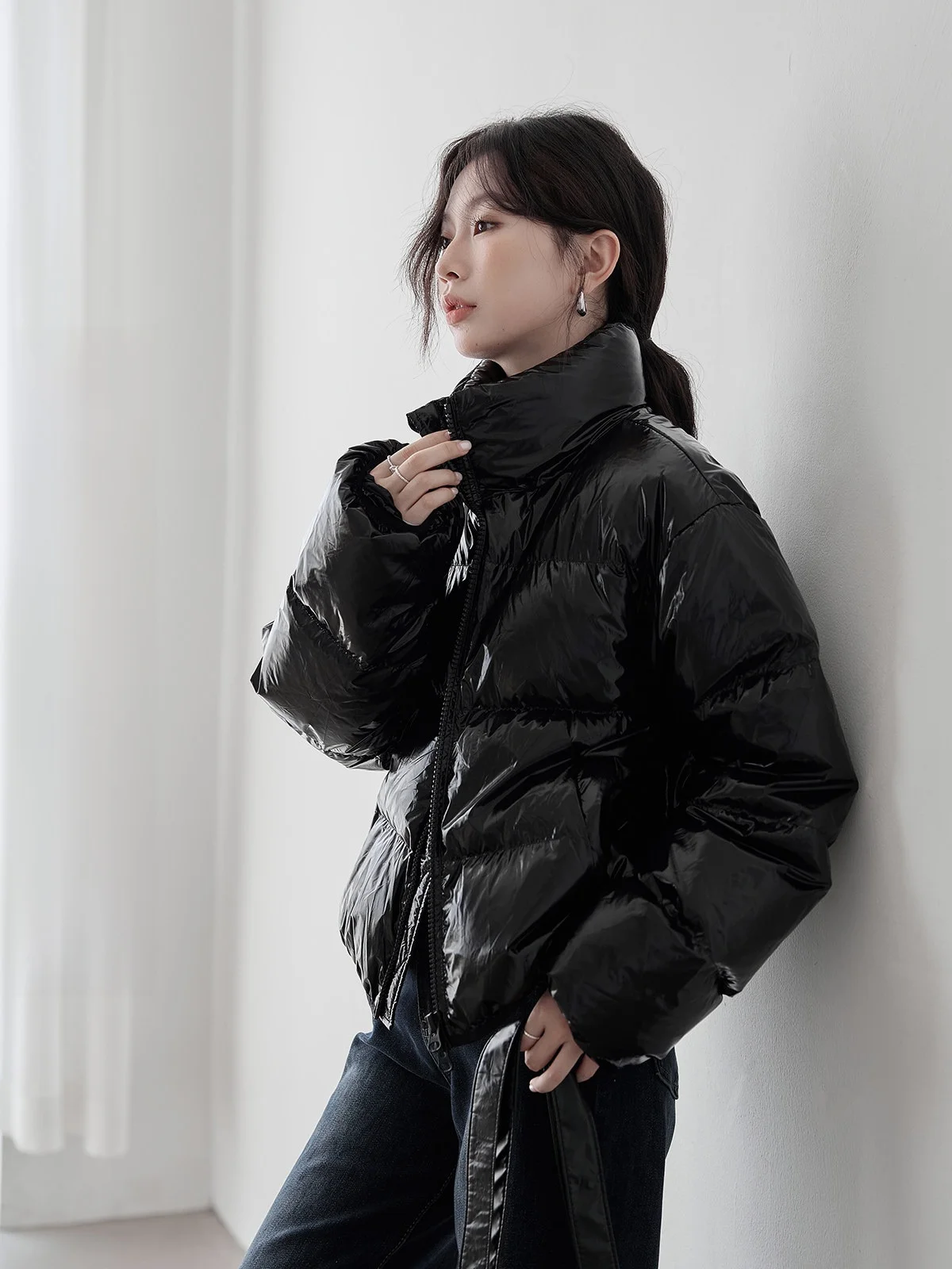 

Женская пуховая куртка HuiXi Bla iny, теплая, для повседневной носки, на молнии, с длинными рукавами, стандартный крой, белая, с наполнителем из пуха.