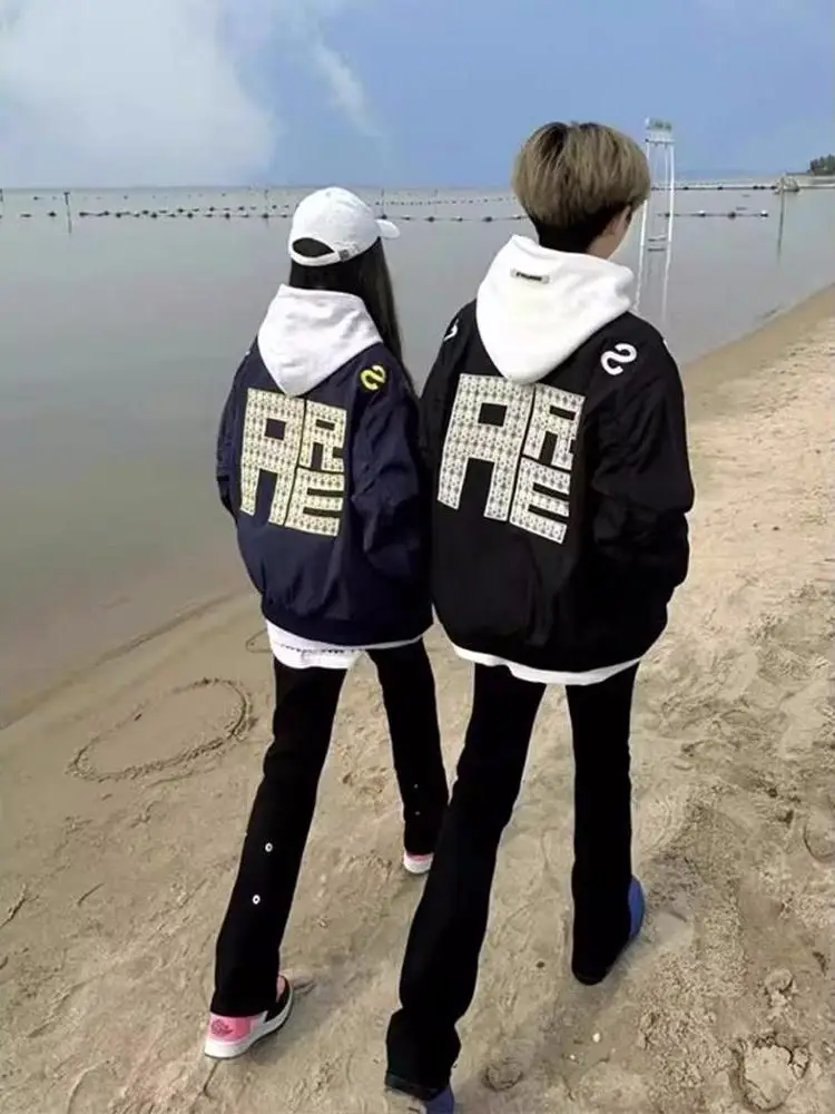

Retro Embroidered Letter Thiened Warm Loose ex Baseball Jaet for Autumn Winter Couple Outerwear Youth Faion